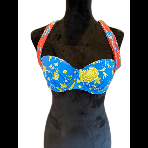 Lands End Size 8 Swimsuit Bikini Halter  Top for Beach Pool Cruise Vacation - Picture 1 of 5